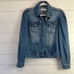 Puff sleeve. Denim jean jacket. Puff sleeves. Lassiter